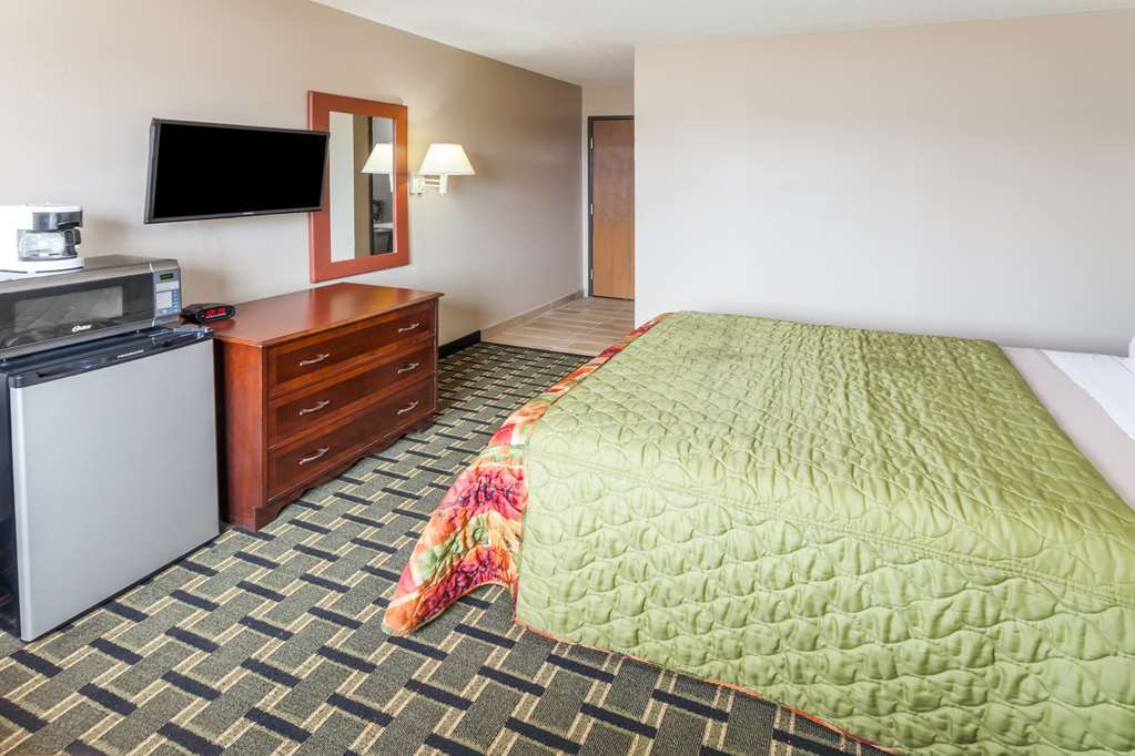 Super 8 By Wyndham Michigan City Pokój zdjęcie