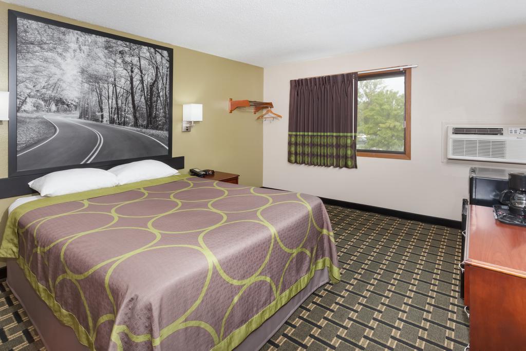 Super 8 By Wyndham Michigan City Zewnętrze zdjęcie